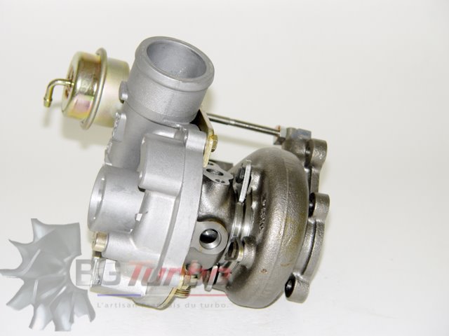 TURBO BORGWARNER K04 RECONDITIONNÉ EN FRANCE - RENAULT SAFRANE B545 X54M4 3,0 L 260 262 CV - 53049700005 - VA AVEC LE 53049700004
